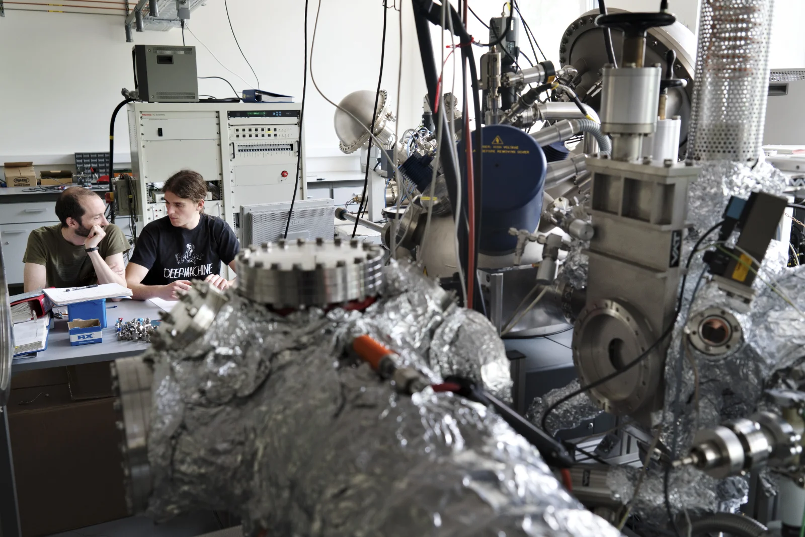 Laboratory work in chemistry or physics at Ghent University